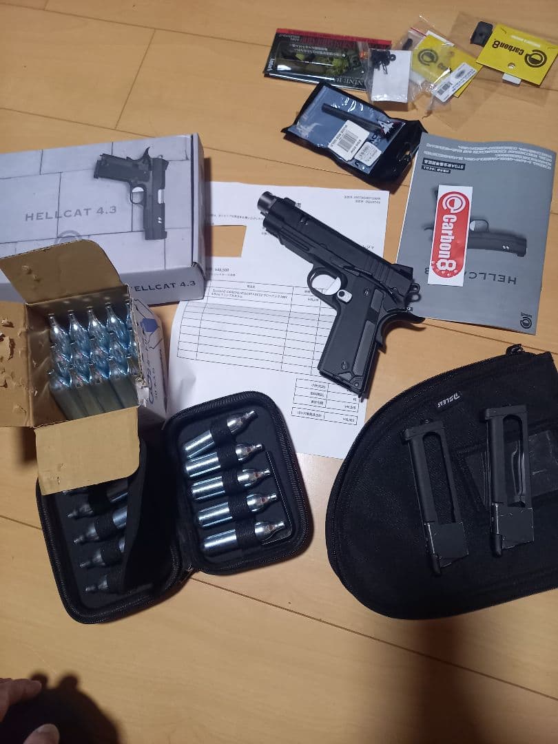 ク*ク様 carbon8 ヘルキャットカスタム　CO2ガスガン