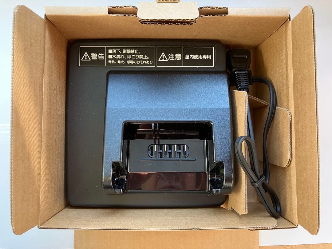 【新品・未使用】Panasonic NKJ074Z 充電器