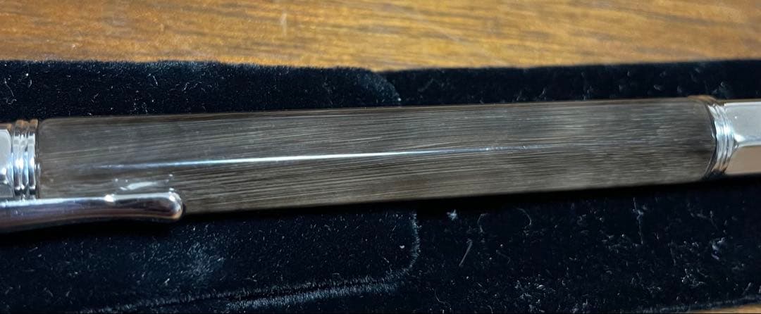 カランダッシュ　バリアスシリーズ　ボールペン　ゼブホーン　黒