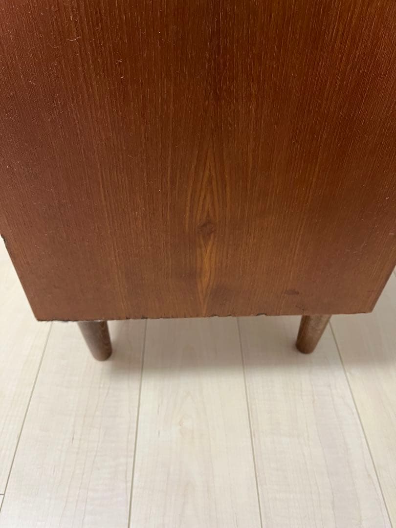 デンマーク　ヴィンテージ　6段チェスト