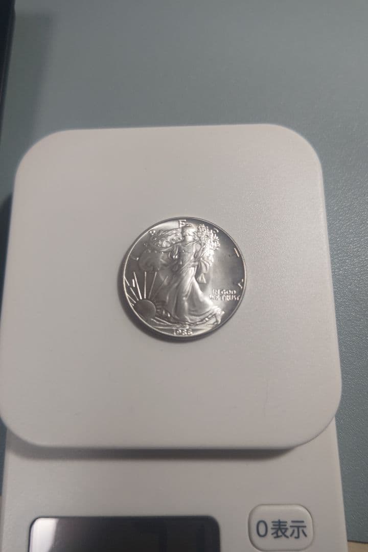 ● 1986年初年度 ウォーキングリバティ 1ドル イーグル銀貨 1オンス ●