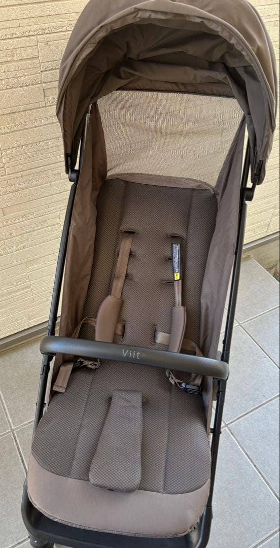 M ⌘ Viit ベビーカー ココアブラウン