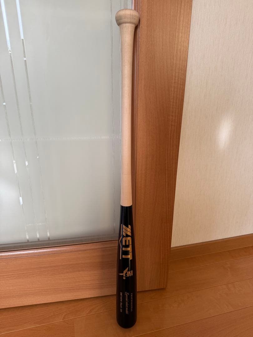 美品 硬式用 木製バット スペシャルセレクトモデル 84cm 864g