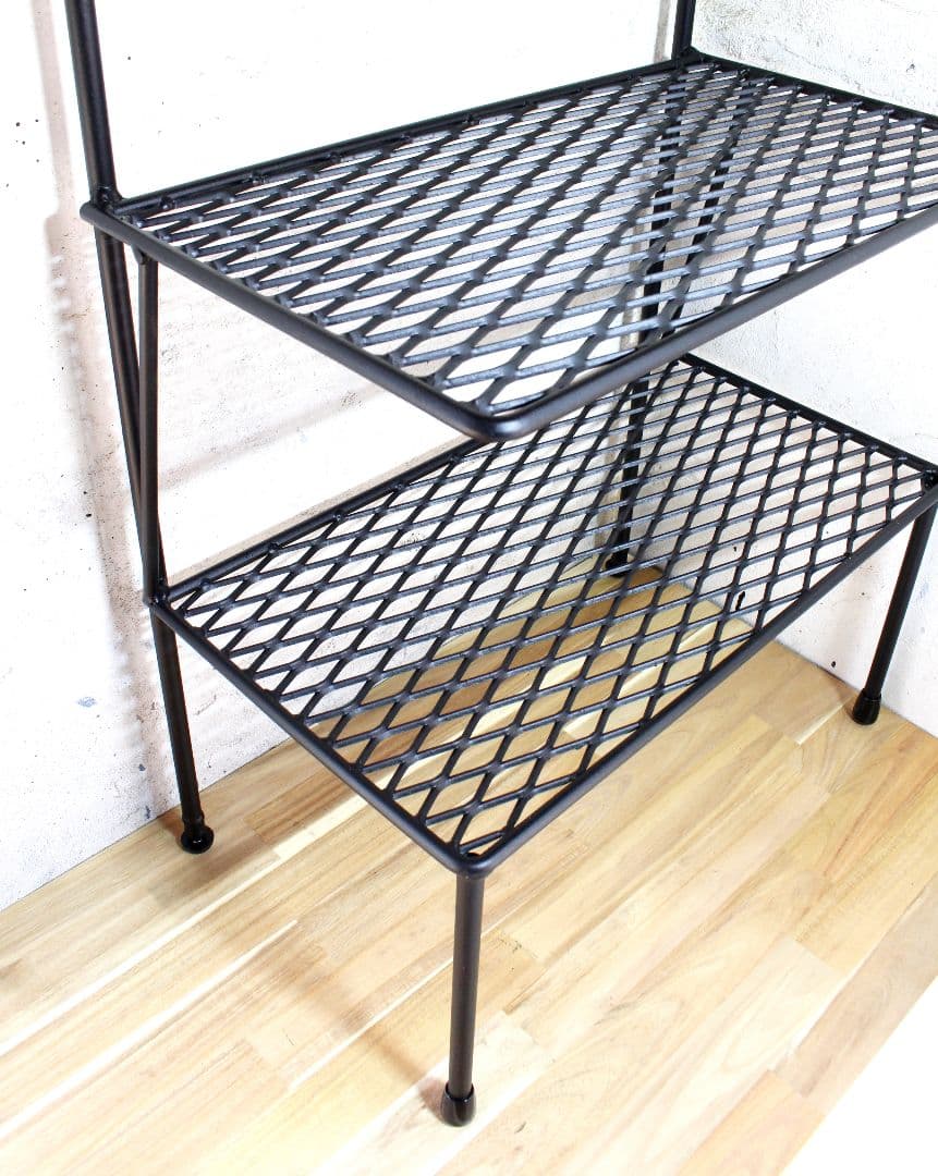 アイアンシューズラック・下駄箱・靴箱・エキスパンドメタル