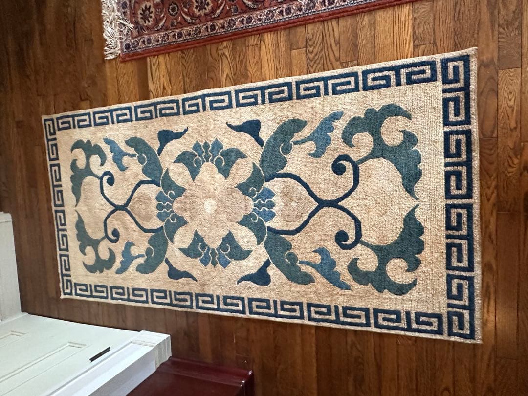 ビンテージ赤穂段通　伝統柄　専門家による修復とクリーニング済み