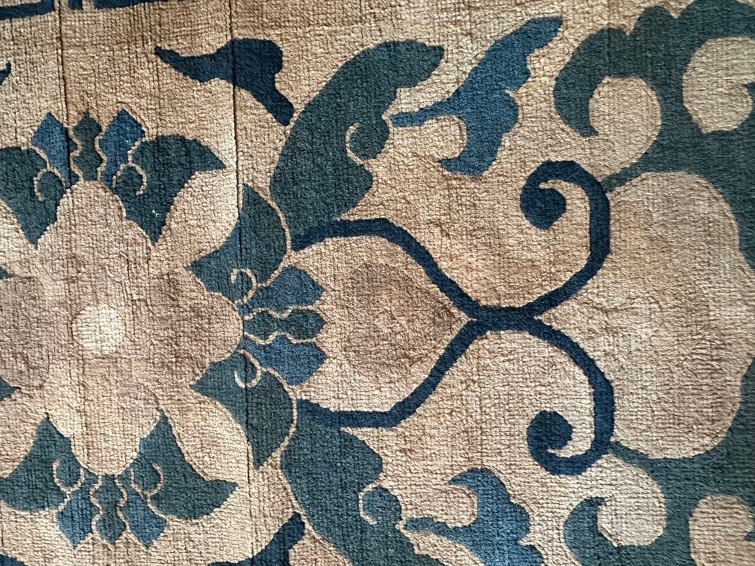 ビンテージ赤穂段通　伝統柄　専門家による修復とクリーニング済み