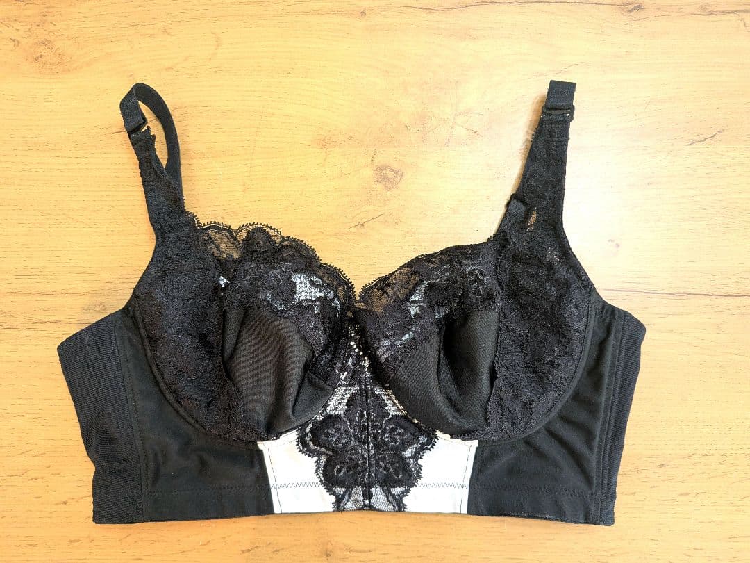 グラントイーワンズ　LALA ブラック