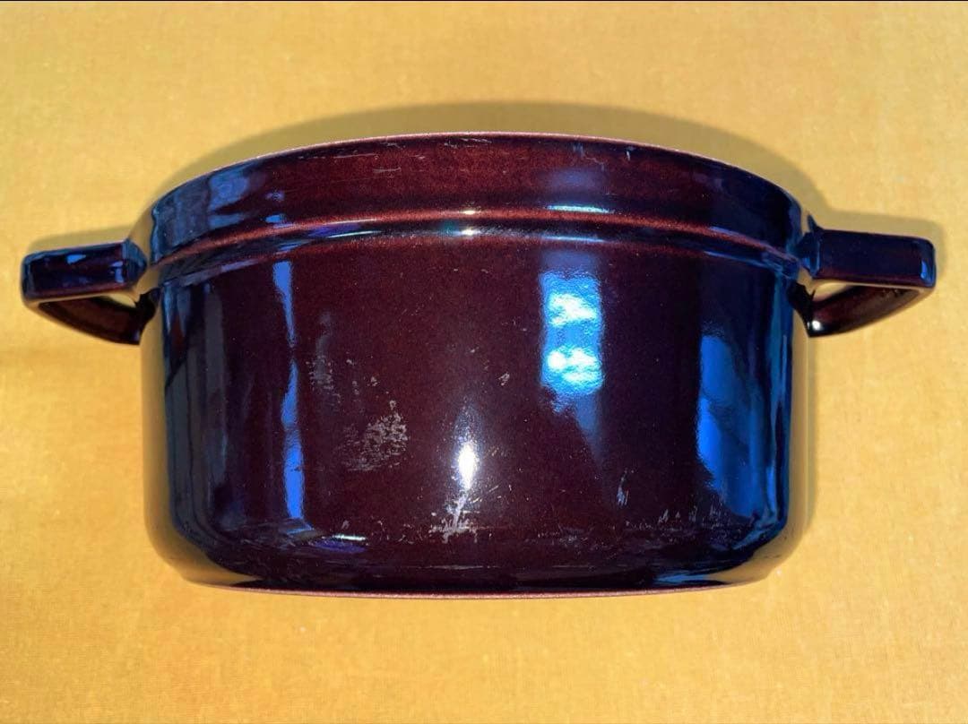 早い者勝ち‼️ 美品 ストウブ なんて美しい色 オーベルジン 22cm ホーロー鍋