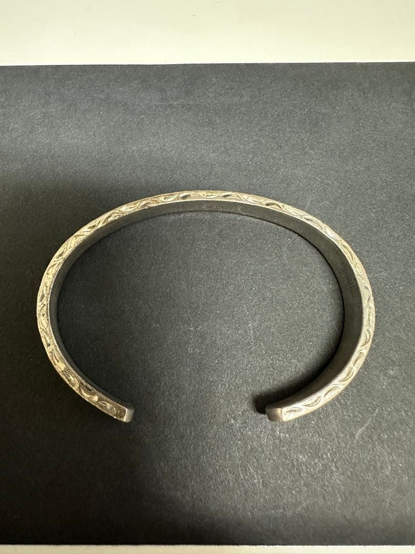 Maxi ハワイアンジュエリーマキシトラディショナル オープンバングル