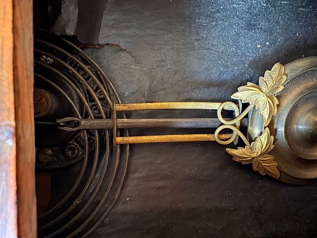 希少 ビンテージボンボン柱時計