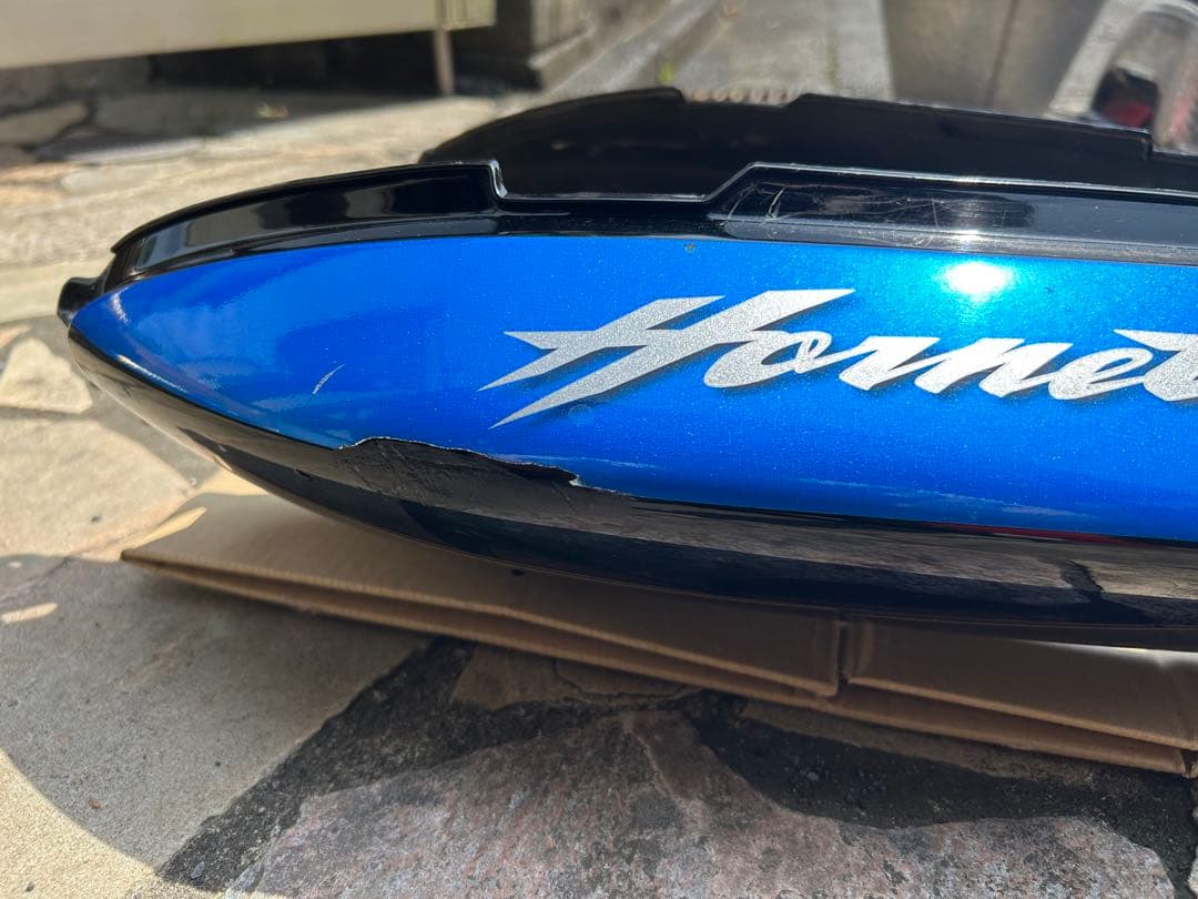 ホーネット250DX用　純正青黒シートカウル