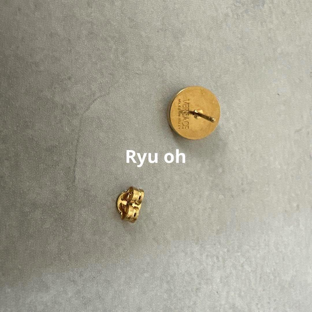 Versace ヴェルサーチェ Medusa ピアス ゴールド 片耳