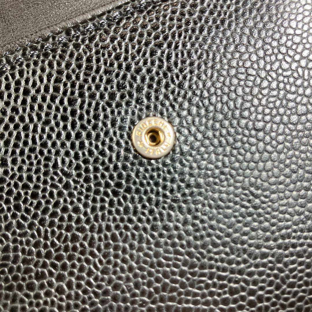 ！美品！ CHANEL キャビアスキン ココ マトラッセ 3つ折り 財布