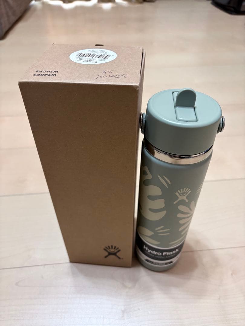 Hydro Flaskウォーターボトル　ボタニカル柄 ストロータイプ