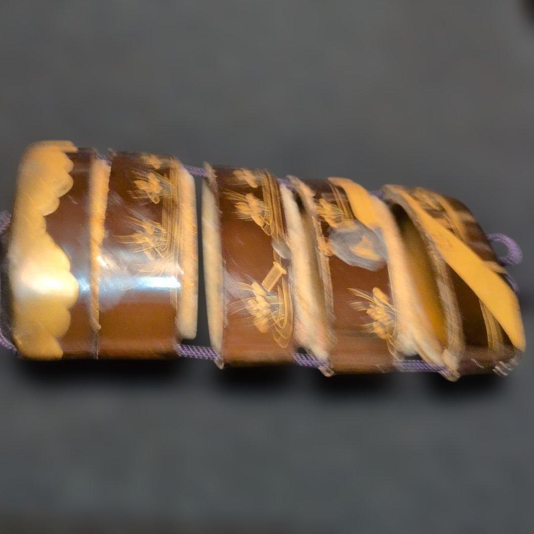 金蒔絵　印籠　人物根付