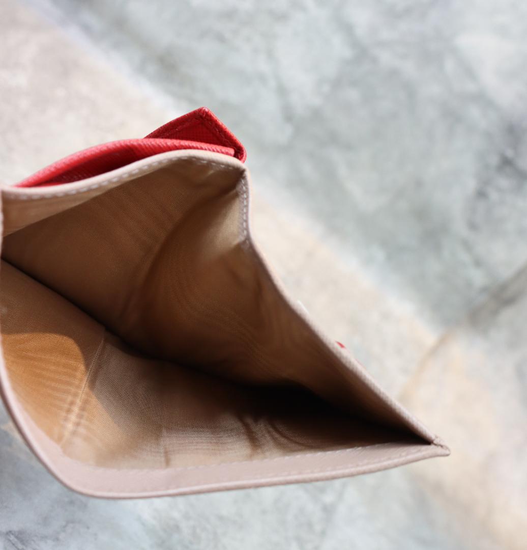 【超美品】PRADA プラダ サフィアーノ 二つ折り財布 付属品あり