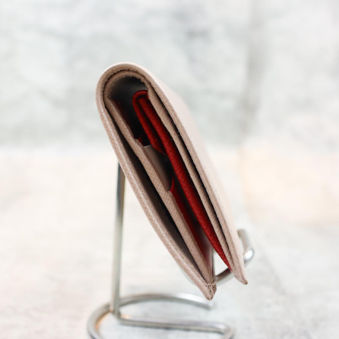 【超美品】PRADA プラダ サフィアーノ 二つ折り財布 付属品あり