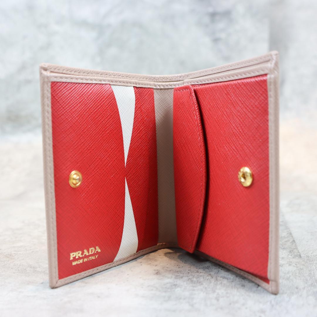 【超美品】PRADA プラダ サフィアーノ 二つ折り財布 付属品あり