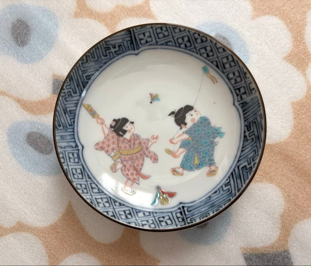 SALE✩.*˚ 九谷焼 清山 わらべ絵 小皿 6点セット