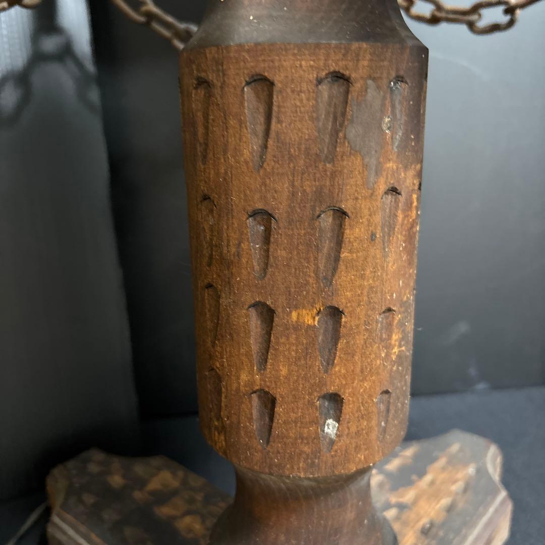 アンティーク木製&アイアンランプ 彫刻チェーン大