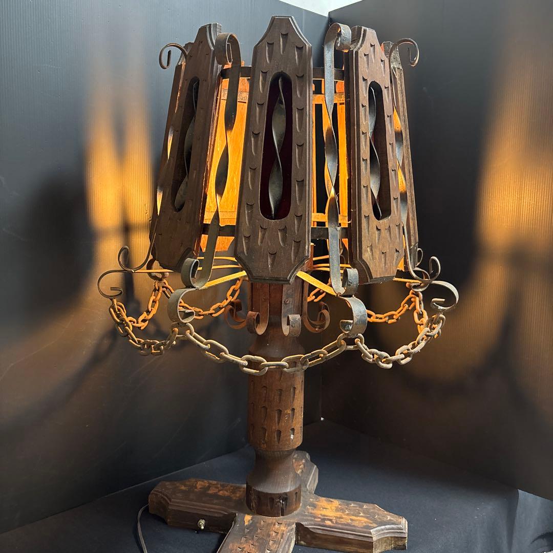 アンティーク木製&アイアンランプ 彫刻チェーン大