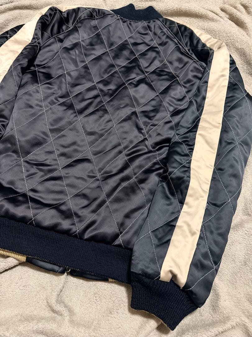 ２面用 未使用近い BUFFALO BOBS 鷲 日本限定 スカジャン 美品