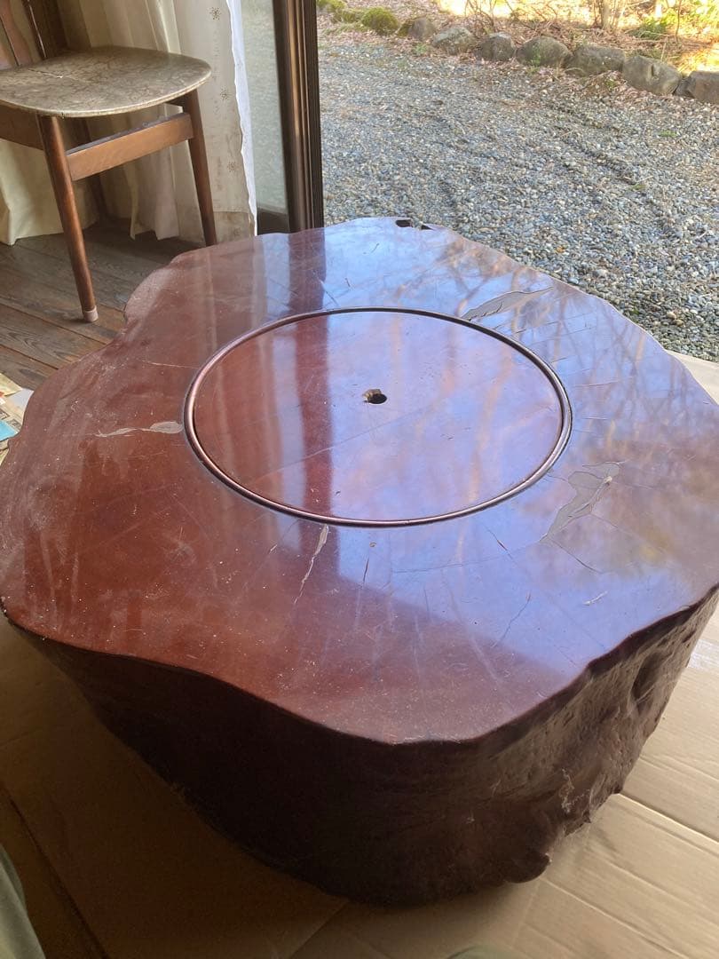 火鉢です。デカいです！