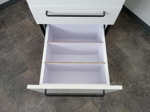 ニトリ　サーヤ　デスクワゴン