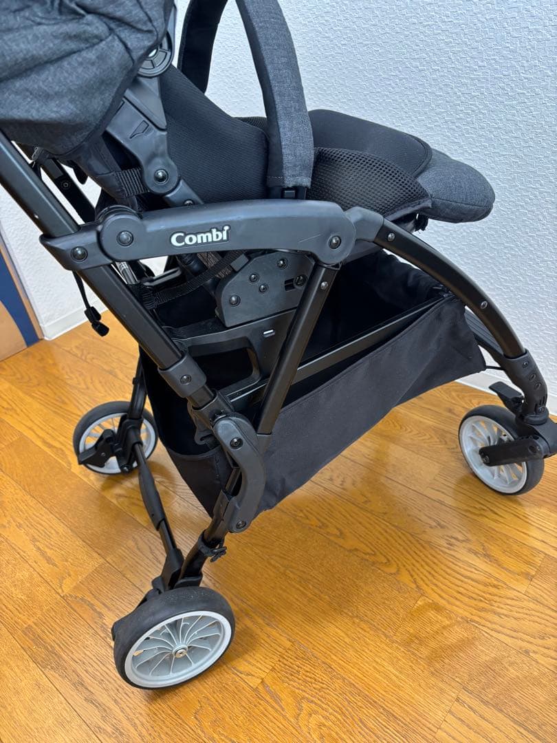 コンビ ホワイトレーベル スゴカルminimo エッグショック DM ベビーカー
