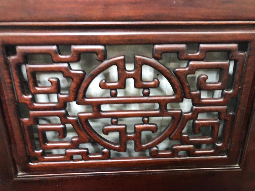 花梨の彫刻長椅子 肘掛け付き 3人掛け 豪華彫刻 人気 中国家具　75063-1