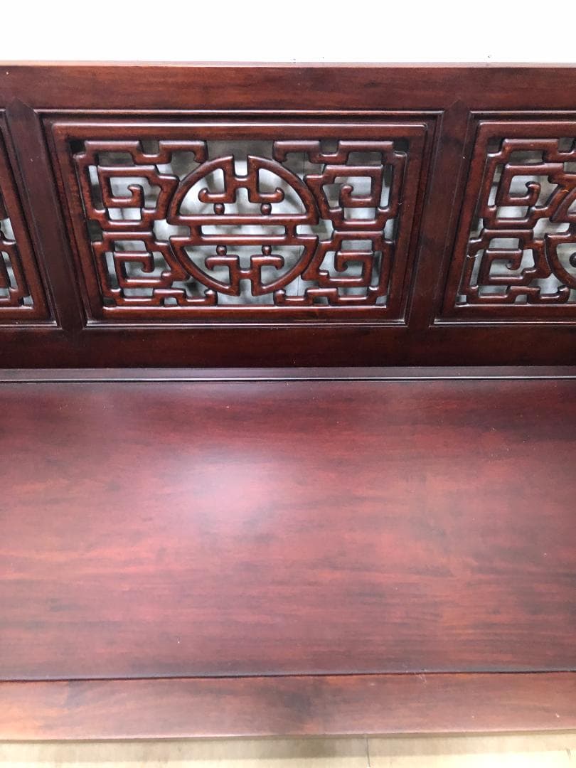 花梨の彫刻長椅子 肘掛け付き 3人掛け 豪華彫刻 人気 中国家具　75063-1