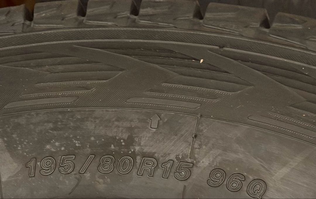 ①美品！JB74ジムニーシエラ　keeler 15インチ　ヨコハマスタッドレス