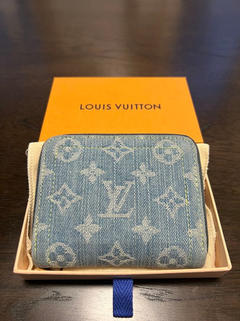 【週末限定】LOUIS VUITTON ジッピーパース デニム