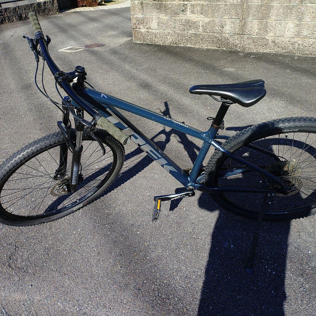 【引取り限定】Trek MARLIN 7 2021 モデル　29インチ　ネイビー