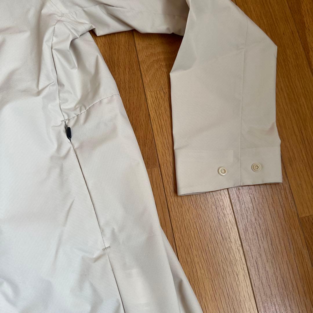 SAVE THE DUCK　防風・防水ジャケット