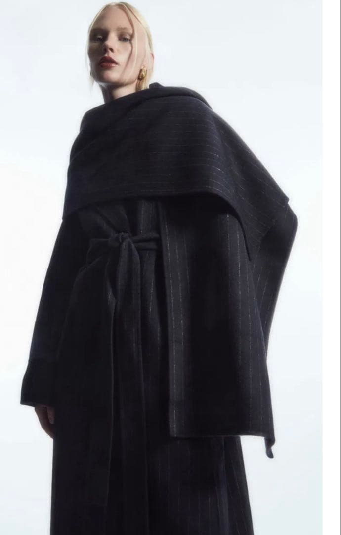 新品 COS オーバーサイズ　ピンストライプ　コート