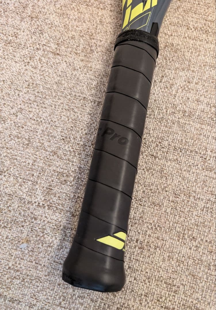 【極美品】Babolat バボラ 2022年8月発売モデル ピュアアエロ G2