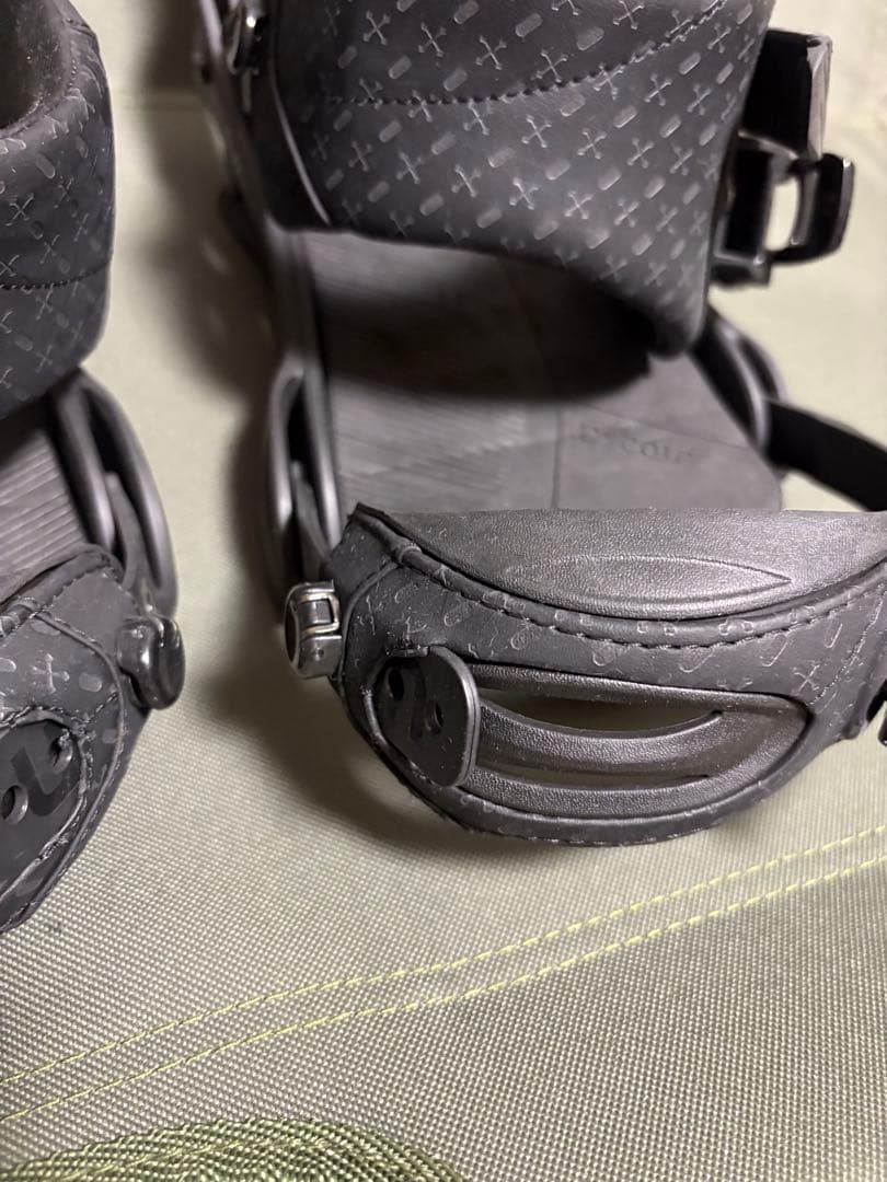 burton binding Malavita スノーボード　ビンディング