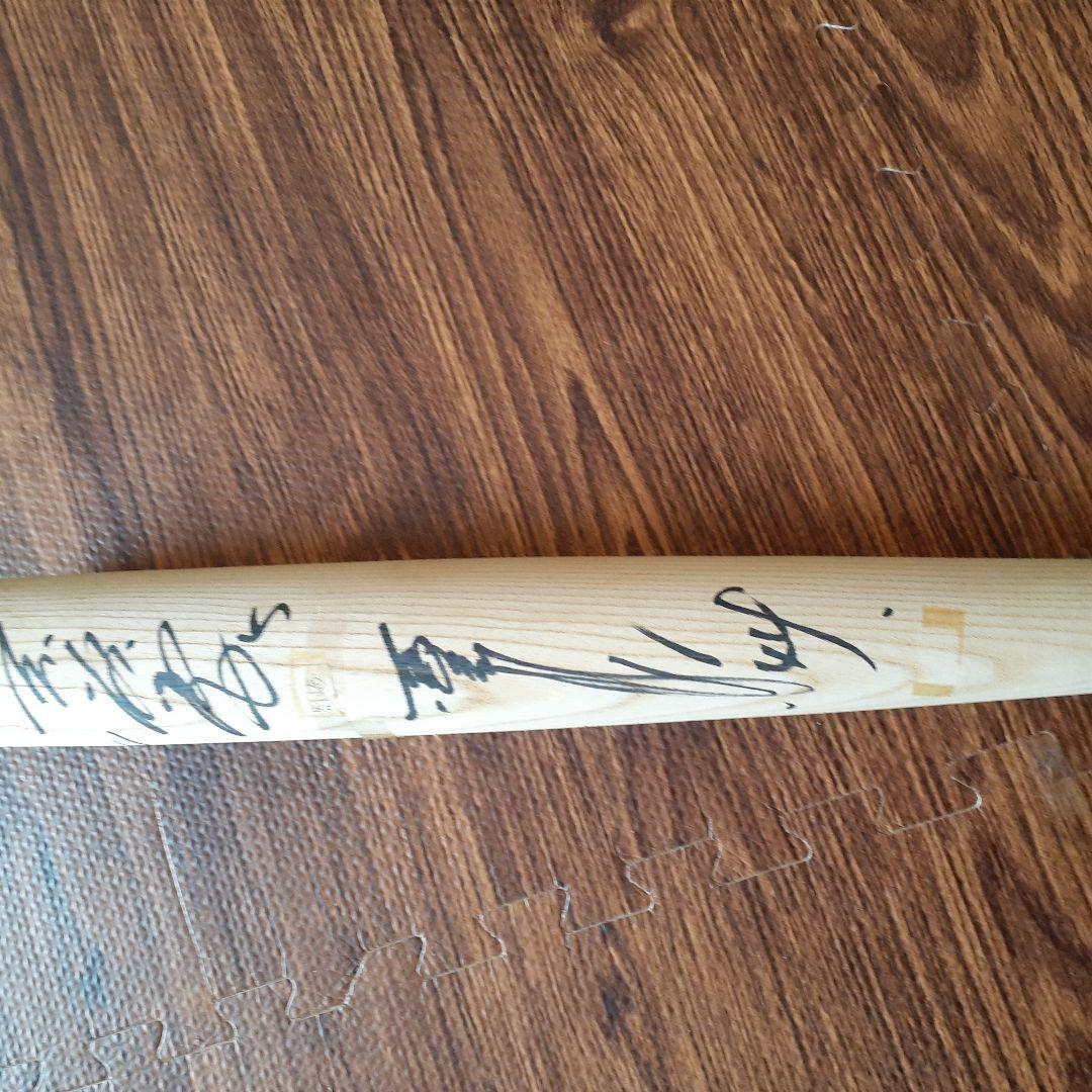 長島＆松井＆落合＆岡崎＆緒方さん達のサイン付き公式用野球バットです