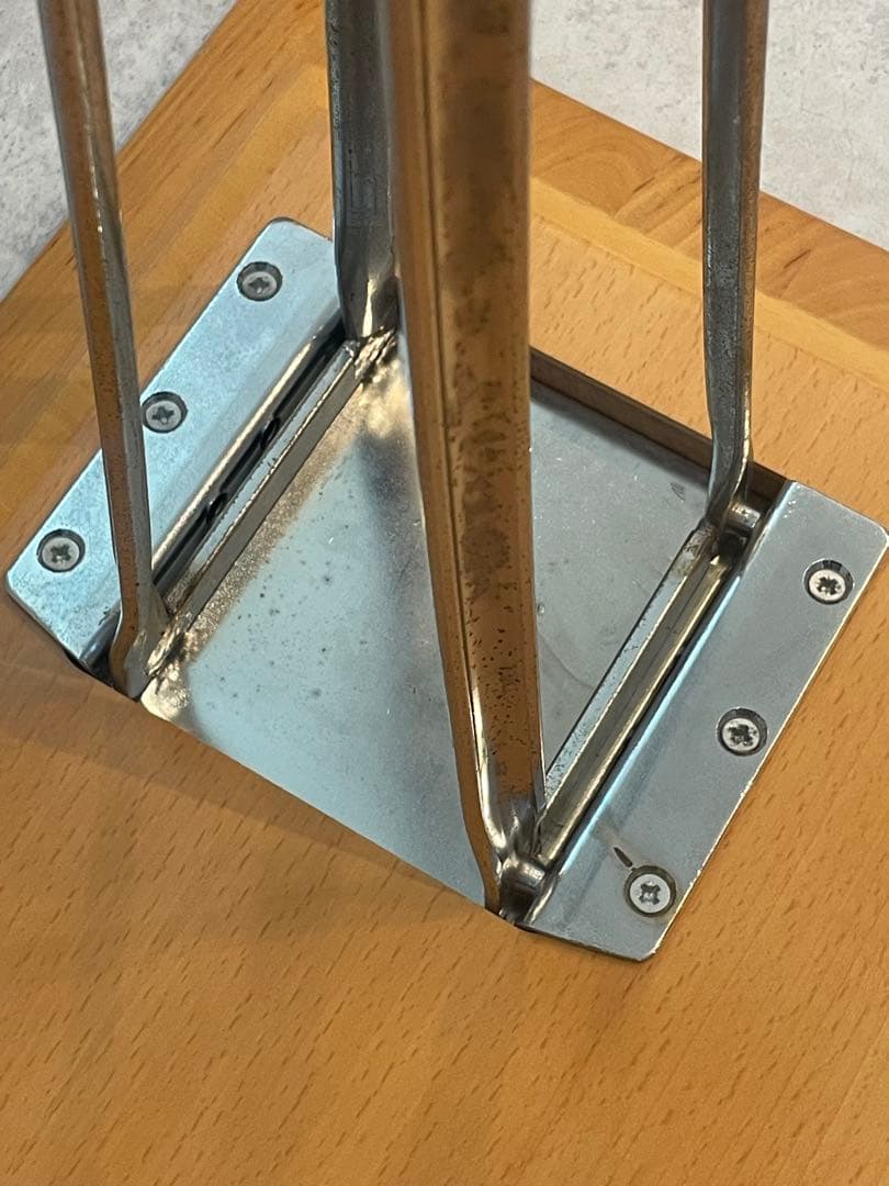 ブルーノマットソンインターナショナル ダイニングテーブル