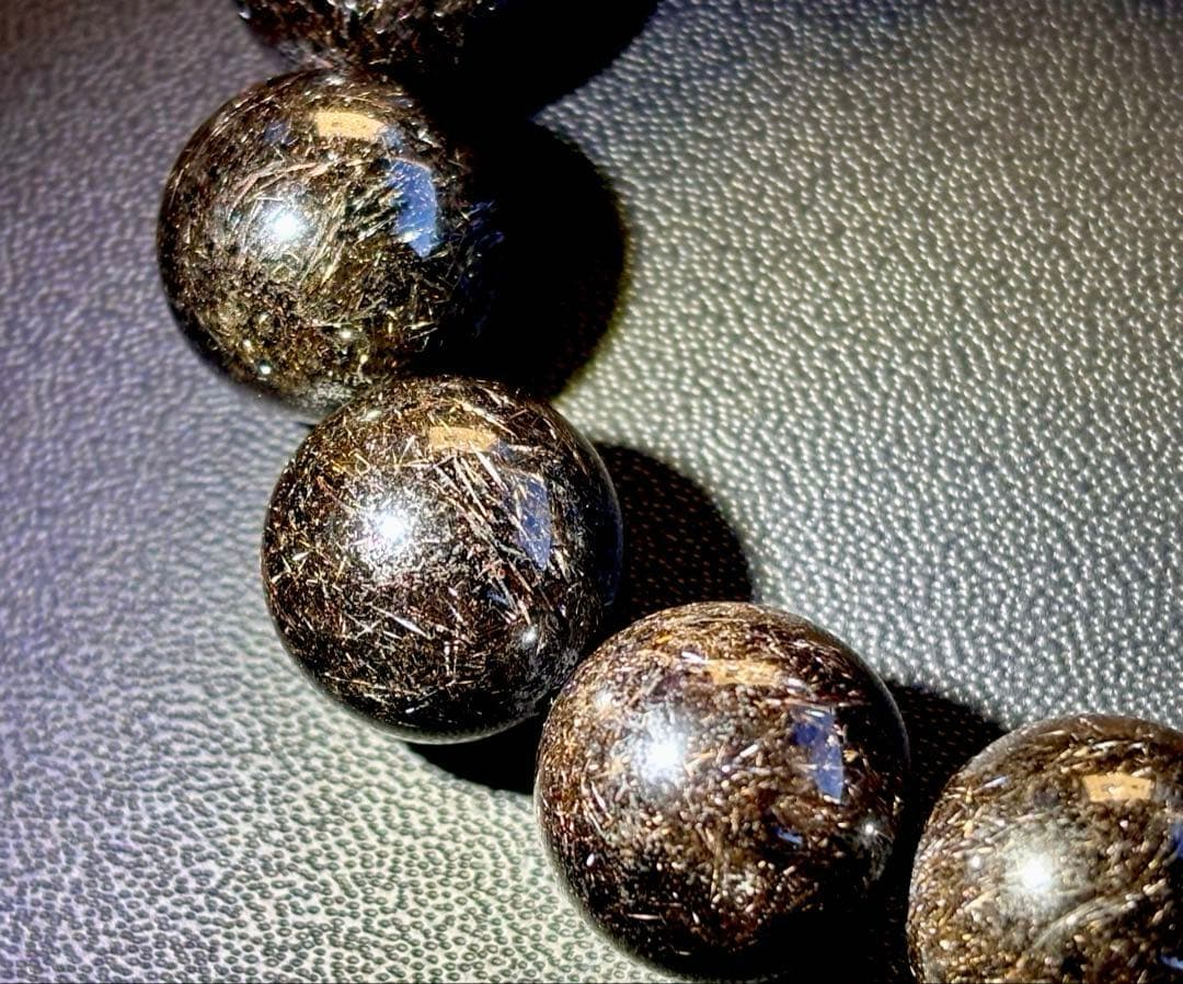 夢幻品質　幻のギャラクシースターリングブラックルチルクォーツ　二酸化チタン針