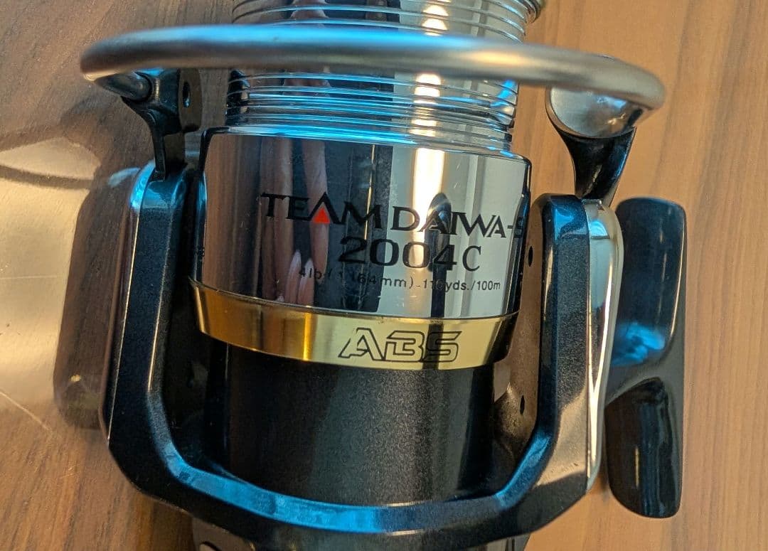 TEAM DAIWA 2004C スピニングリール