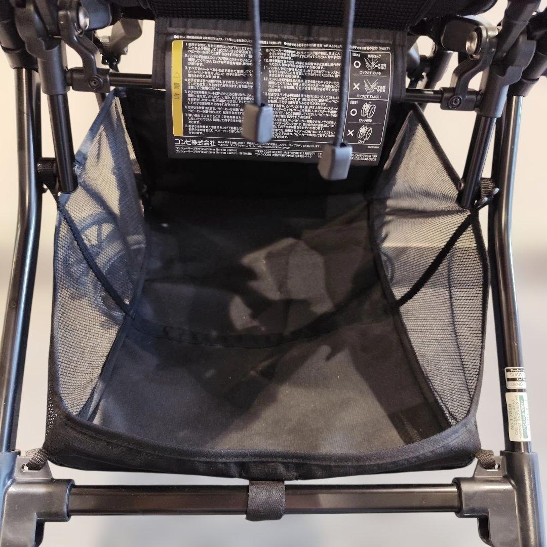 【極美品】Combi ホワイトレーベル スゴカルα 4キャス コンパクト HK