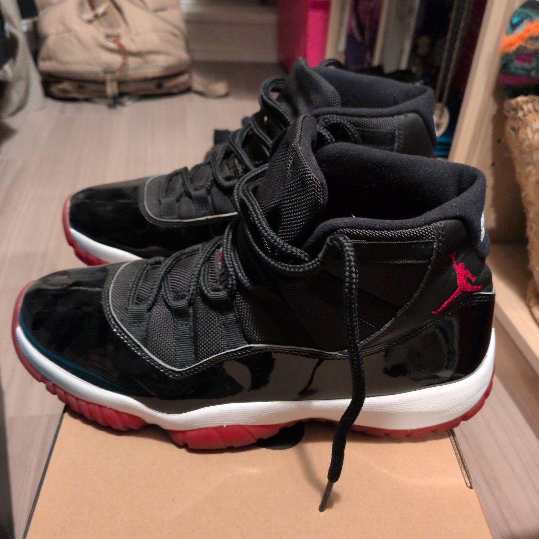 Nike Air Jordan 11 ブラック/レッド 10