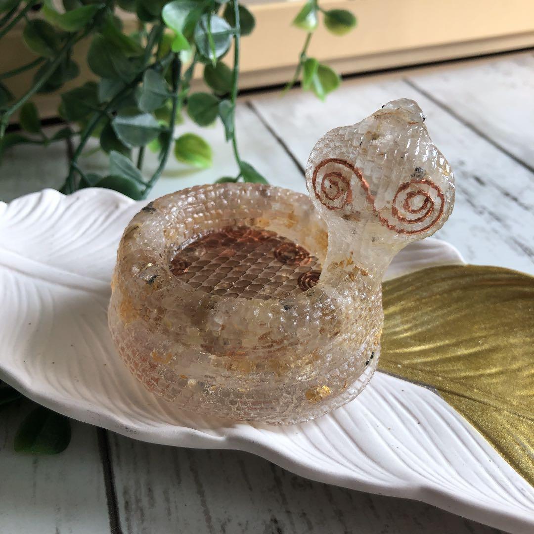 金運　オルゴナイト　コブラ　蛇