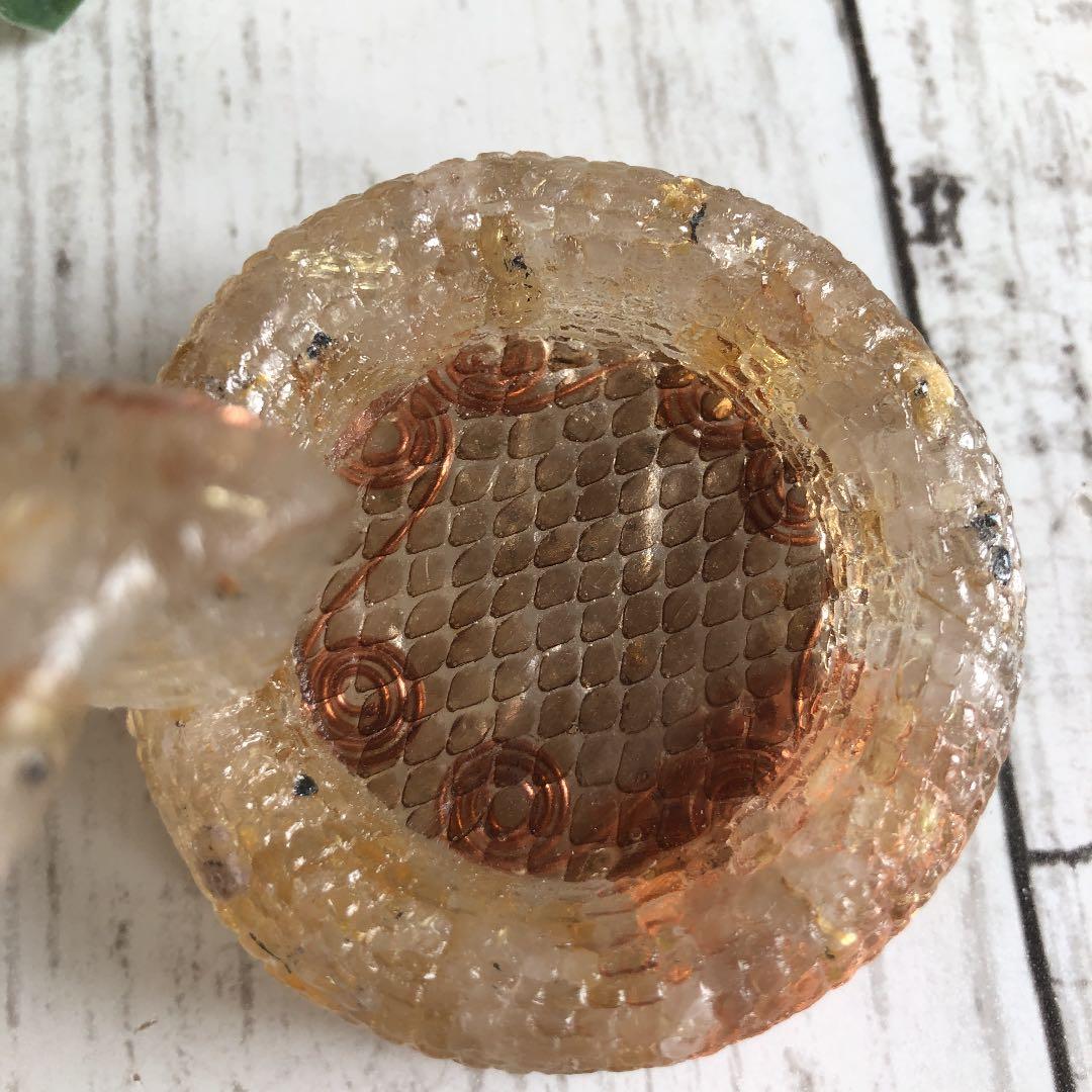 金運　オルゴナイト　コブラ　蛇