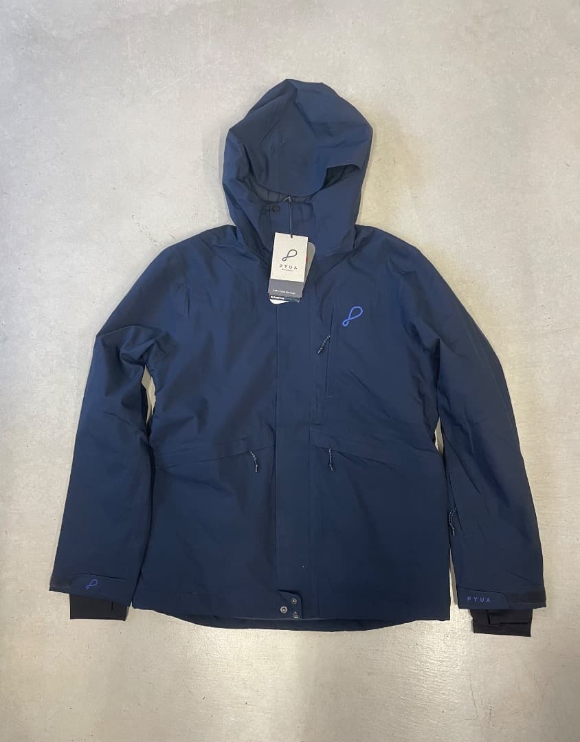 セール！！定価約57600円【新品　未使用品】スキーウェア