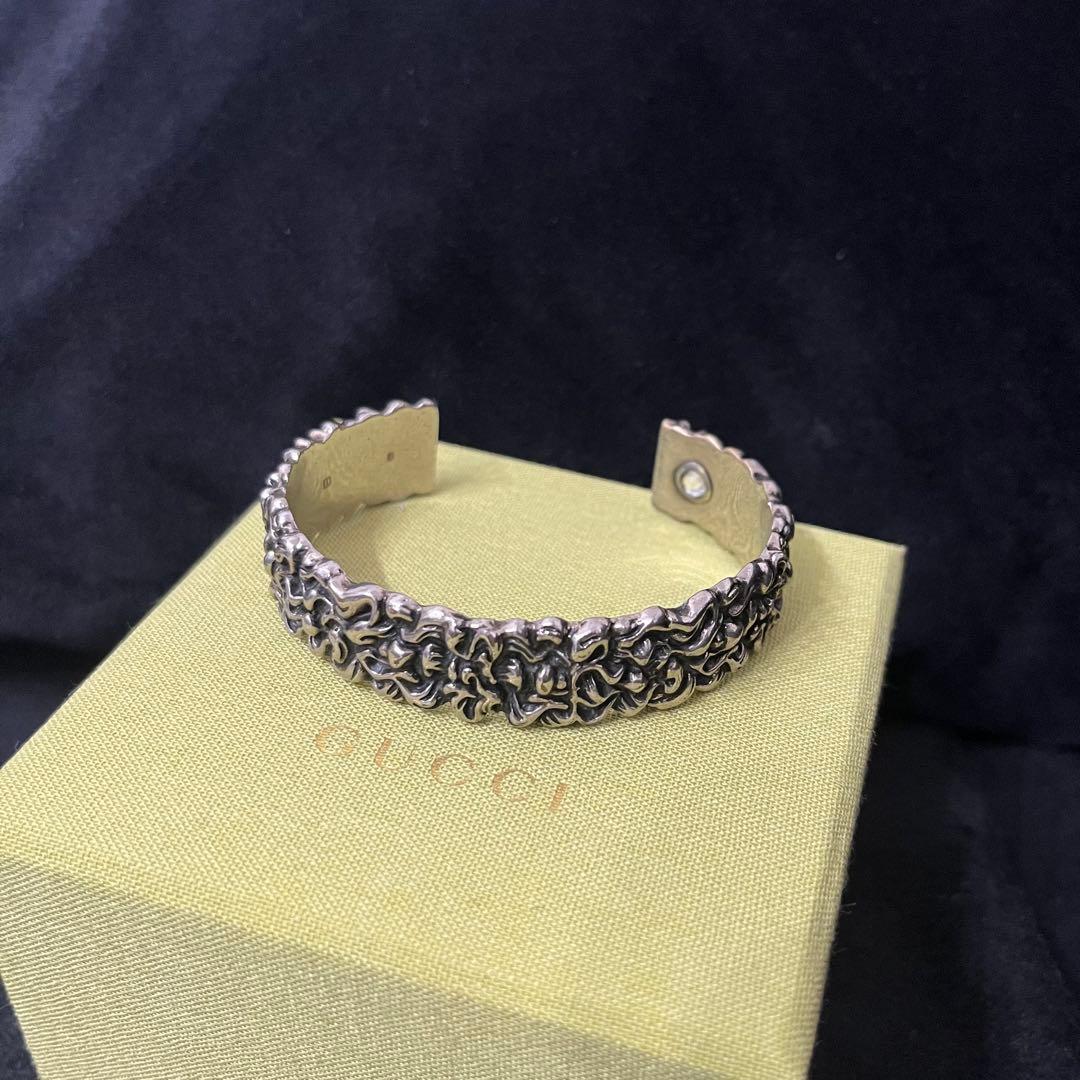 GUCCI ライオン　たてがみ　バングル　ブレスレット