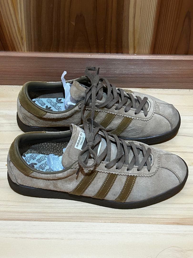 [箱付き] adidas TOBACCO 25.5cm