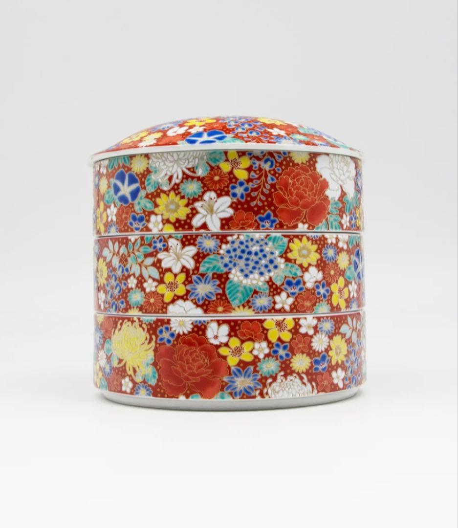 青郊窯 SEIKOU 九谷焼 色絵三段重箱 花詰(赤)SK-456